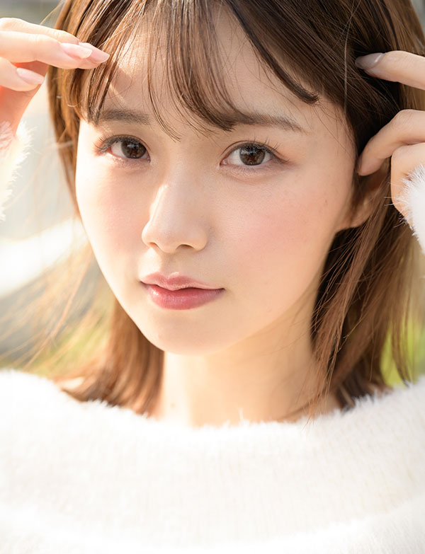 Momoka Izumi (泉桃香) Profile Photo